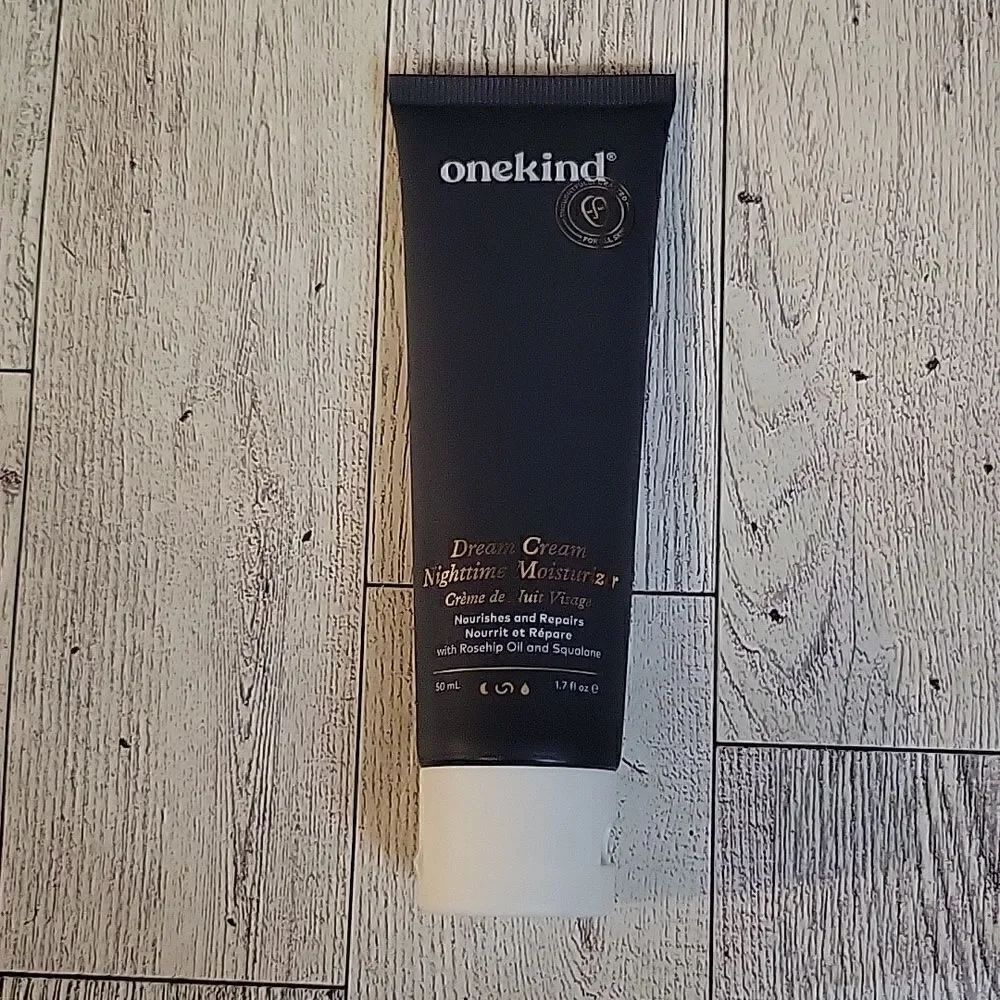 One Kind Dream Cream Nighttime Moisturizer